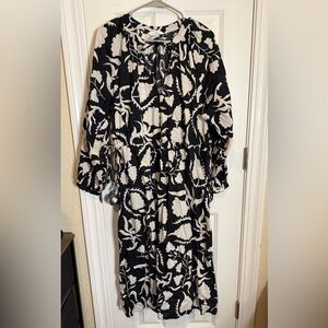 H&M Black and Cream Floral Long Sleeve Dress